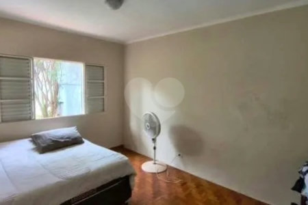Casa à venda com 4 quartos, sendo 1 suíte,  em Jardim Paulista, Ribeirão Preto, SP