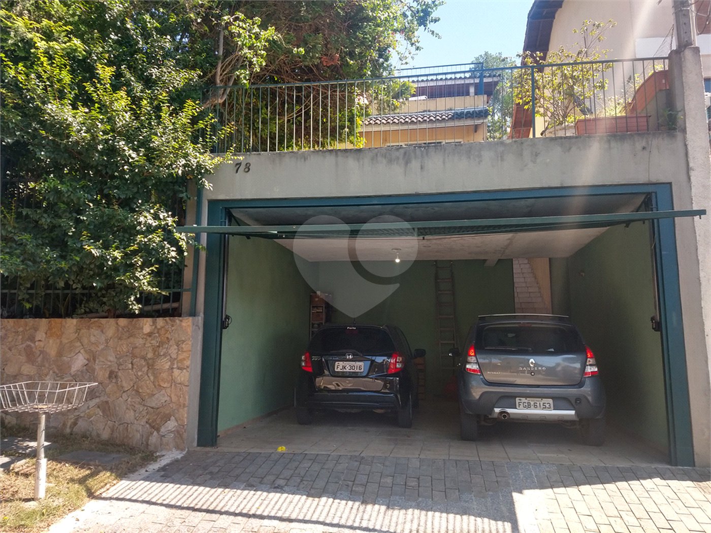 Sobrado à venda com 4 quartos, sendo 1 suíte, em Parque dos Príncipes, São Paulo, SP