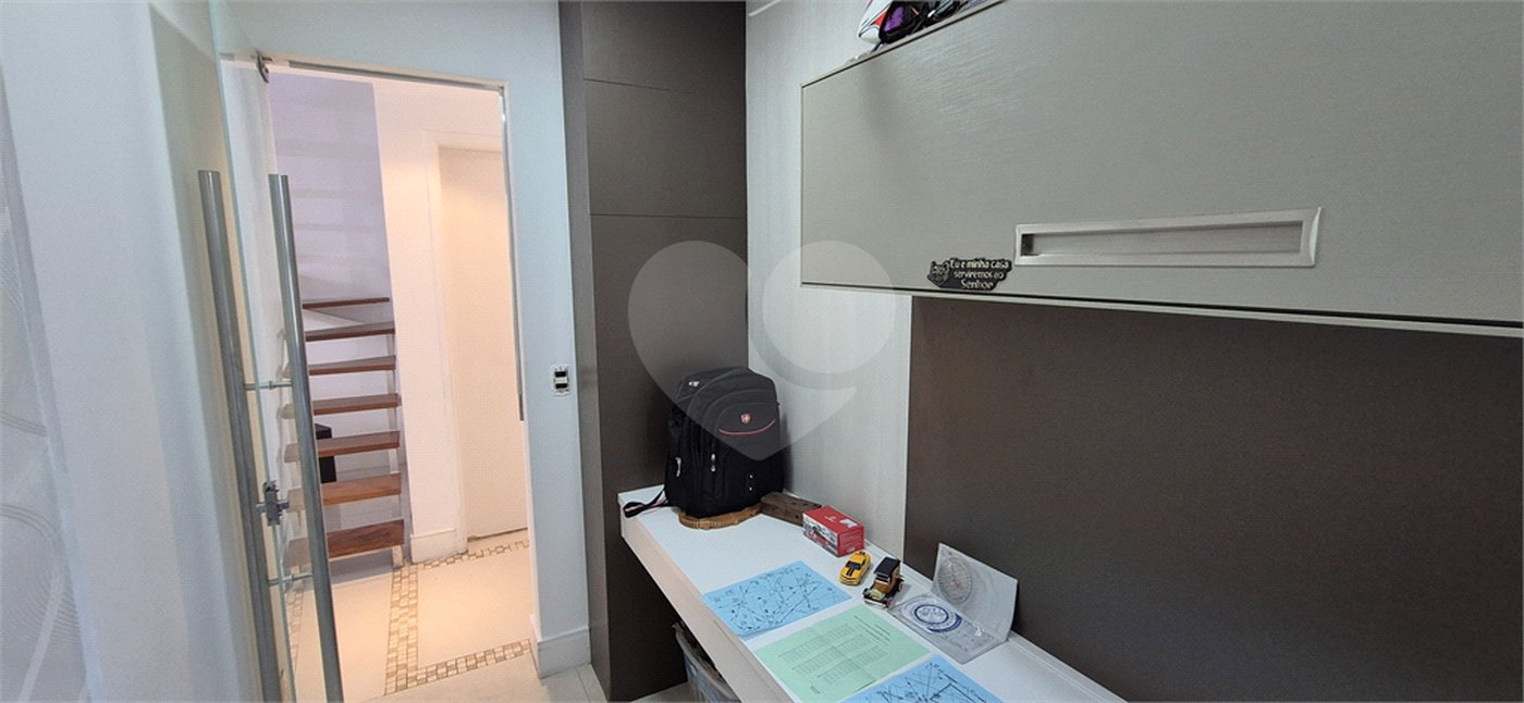 Casa à venda com 4 quartos, sendo 2 suítes,  no condomínio Aromaz, São Bernardo do Campo - SP