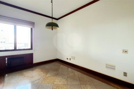 Apartamento à venda com 4 quartos, sendo 2 suítes,  em Vila Seixas, Ribeirão Preto, SP