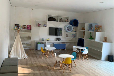 Apartamento à venda com 3 quartos, sendo 2 suítes, em Mirandópolis, São Paulo, SP