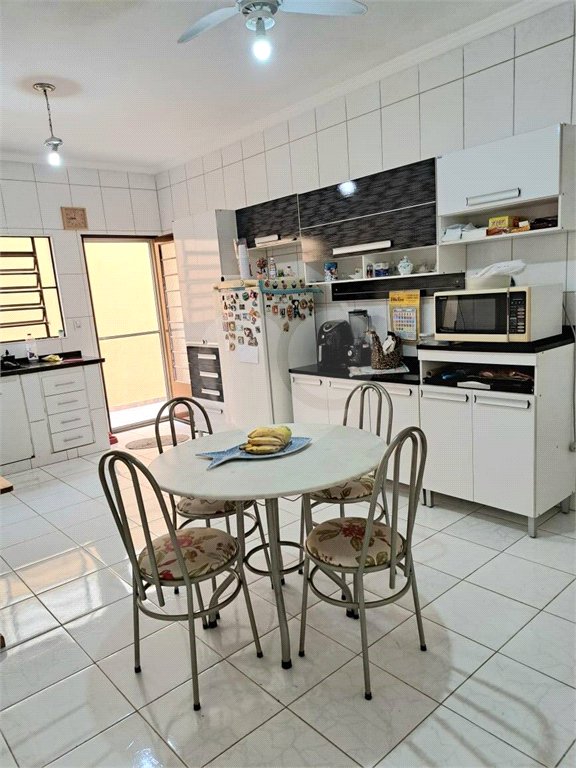 Casa à venda com 2 quartos, sendo 1 suíte,  em Jardim Saira, Sorocaba, SP