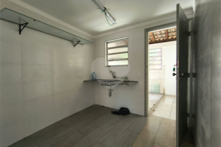 Casa à venda com 2 quartos em Jardim Pinheiros, São Paulo, SP