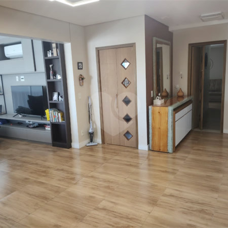 Apartamento à venda com 4 quartos, sendo 2 suítes, em Pinheiros, São Paulo, SP