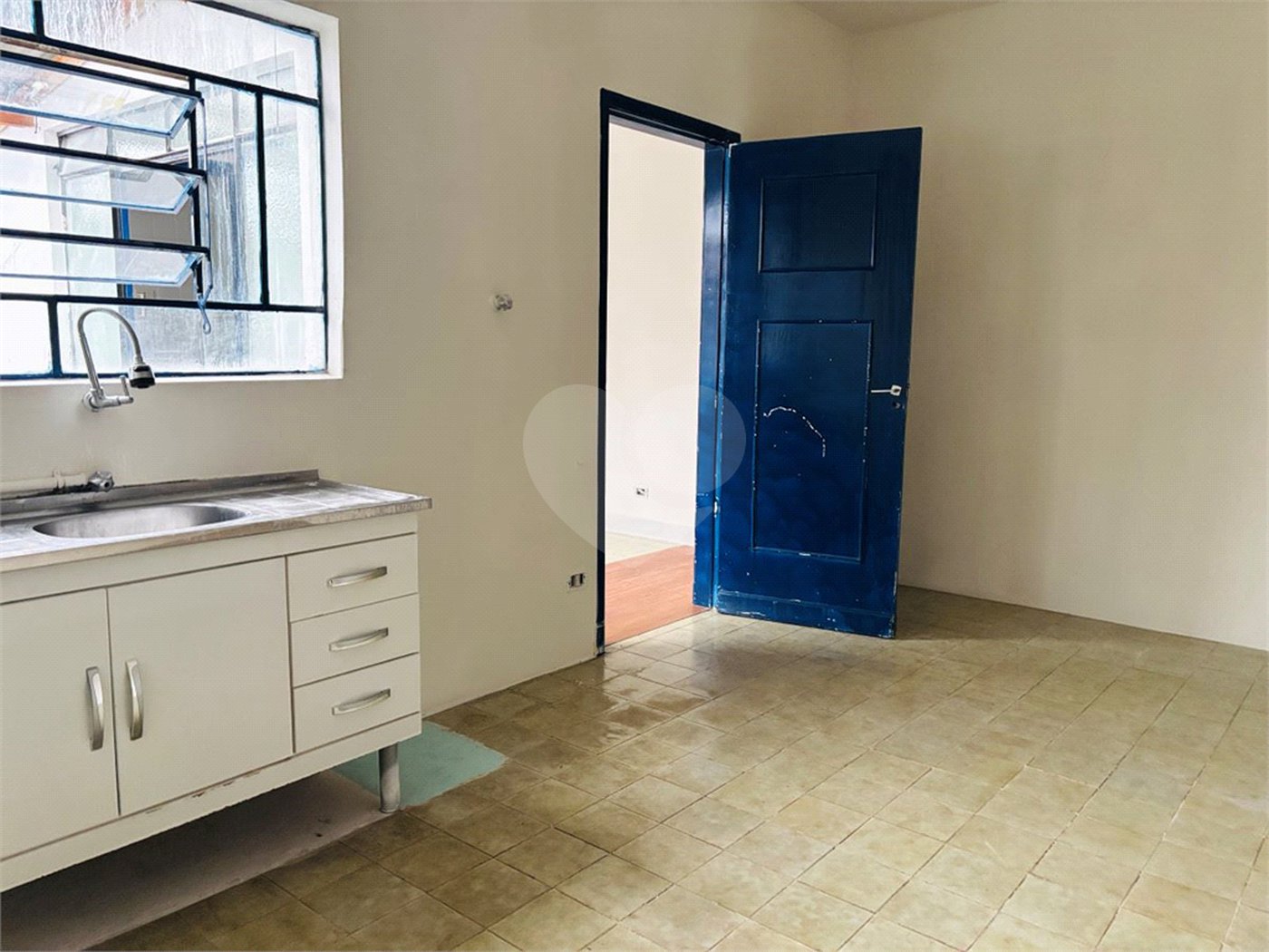 Sobrado à venda com 3 quartos, sendo 1 suíte, em Vila Romana, São Paulo, SP