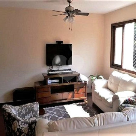 Casa à venda com 4 quartos, sendo 2 suítes,  em Jardim Olympia, São Paulo, SP