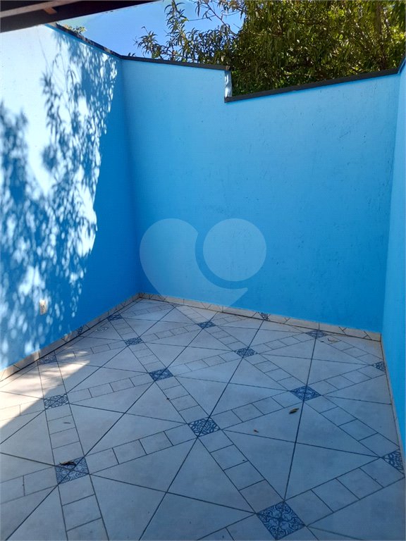 Sobrado à venda com 2 suítes em Jardim Nely, Indaiatuba, SP