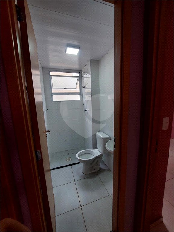 Apartamento à venda com 2 quartos em Parque Santa Rosa, Suzano, SP