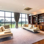 Casa à venda com 6 suítes no condomínio Vitória Régia, São Paulo - SP