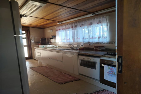 Chácara à venda com 4 quartos, sendo 1 suíte, em Chácaras Fernão Dias, Atibaia, SP