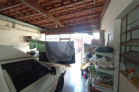 Casa à venda com 3 quartos em Vila Oliveira, Itapetininga, SP