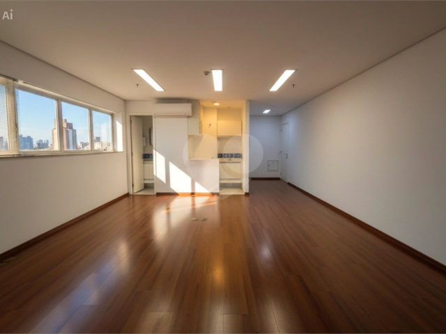 Sala à venda em Chácara Santo Antônio, São Paulo, SP