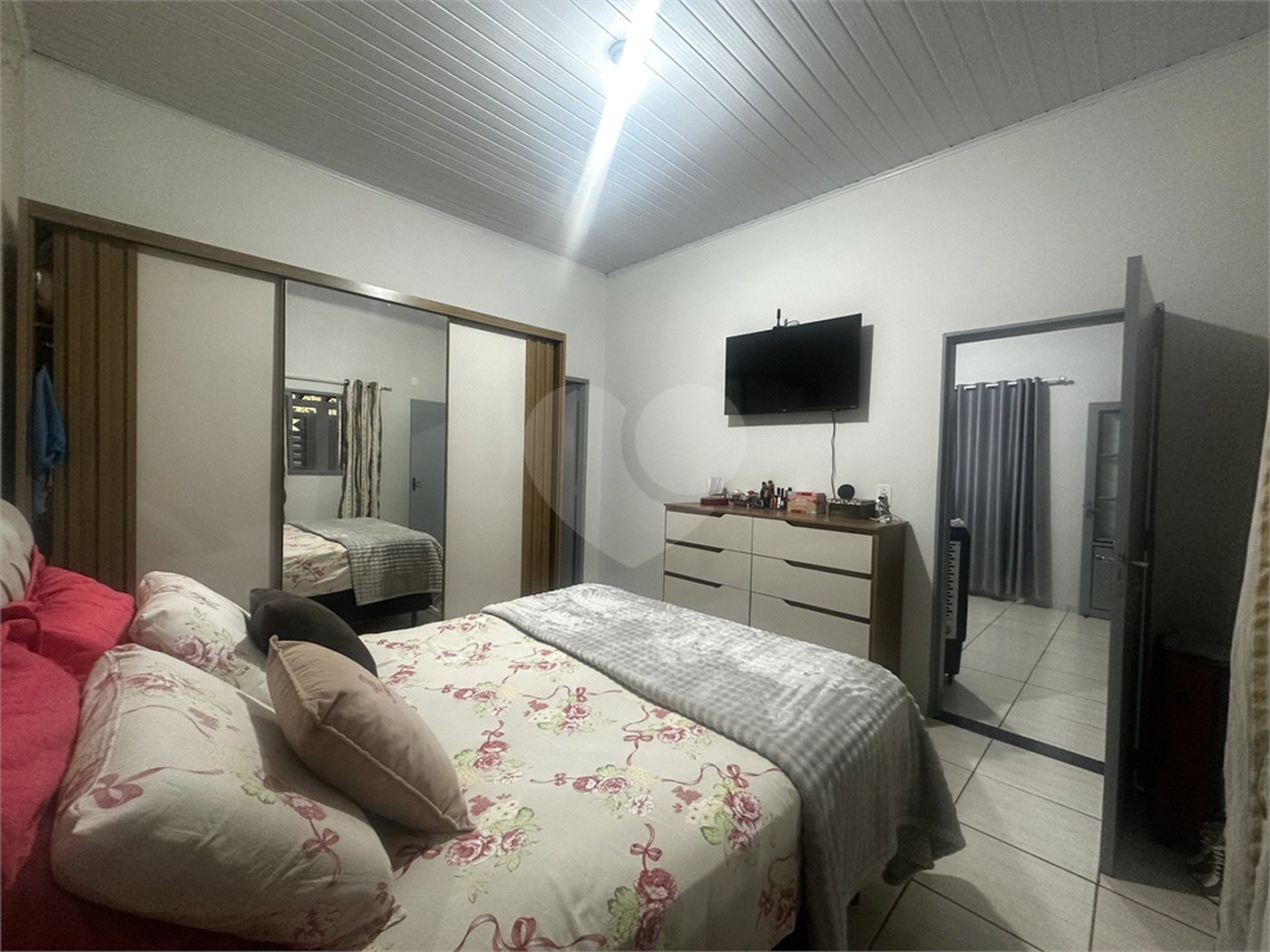 Casa à venda com 3 quartos, sendo 1 suíte,  em Jardim Alvorada, Três Lagoas, MS