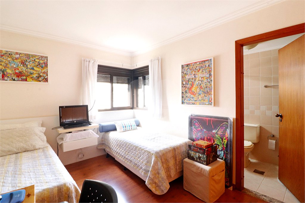 Apartamento à venda com 3 suítes em Vila Madalena, São Paulo, SP