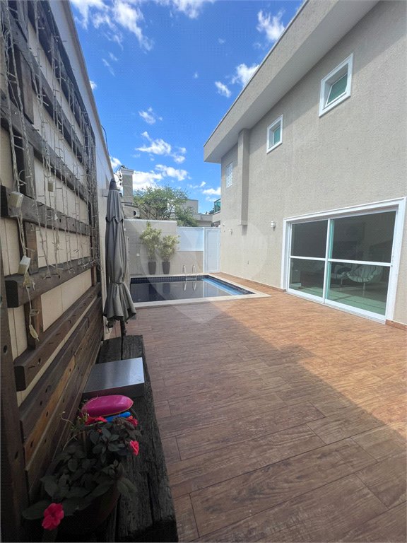 Casa à venda com 4 suítes no condomínio Residencial Jabuticabeiras, São Paulo - SP
