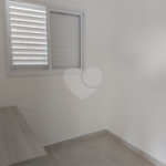 Apartamento a venda com 2 dormitorios sendo 1 suíte