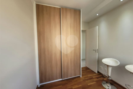Apartamento para alugar com 2 quartos, sendo 1 suíte, em Vila Anastácio, São Paulo, SP