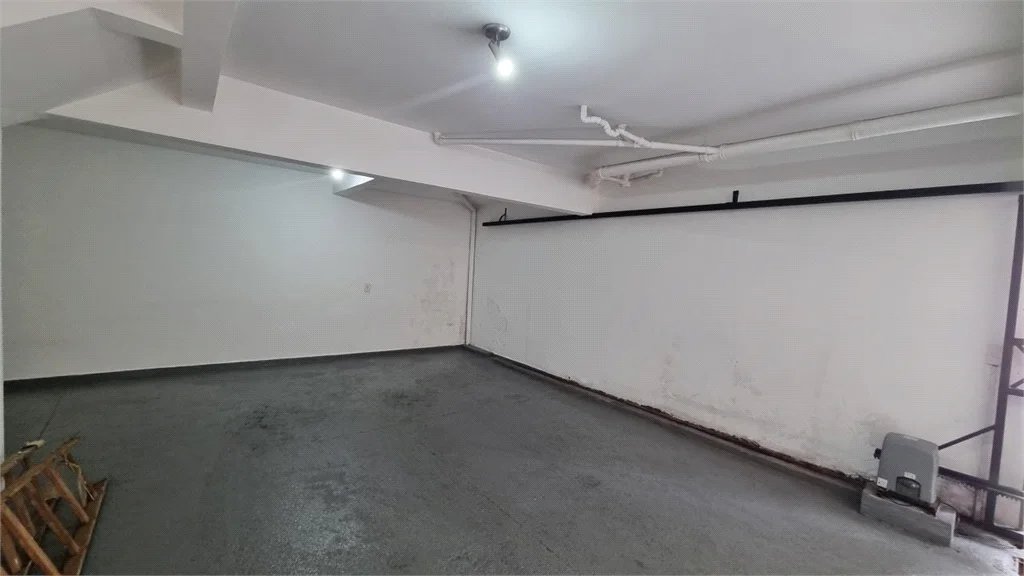 Casa à venda com 3 quartos, sendo 1 suíte, no condomínio Residencial Villagio, São Paulo - SP