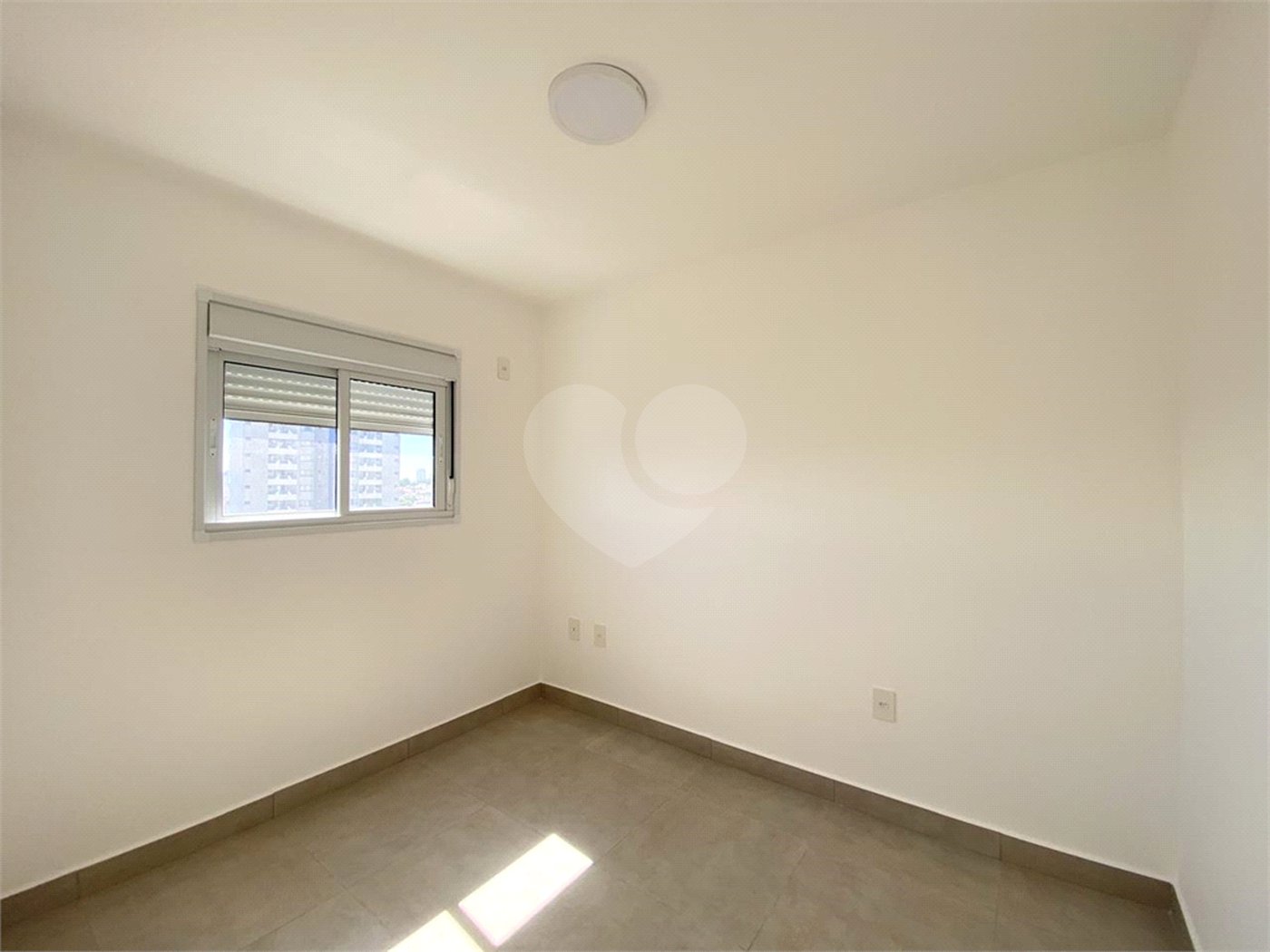 Apartamento à venda com 2 quartos em Vila Paulicéia, São Paulo, SP