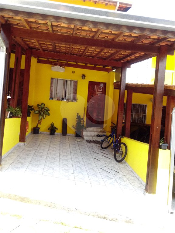Casa à venda com 2 quartos no condomínio Residencial Armênia, Ferraz de Vasconcelos - SP