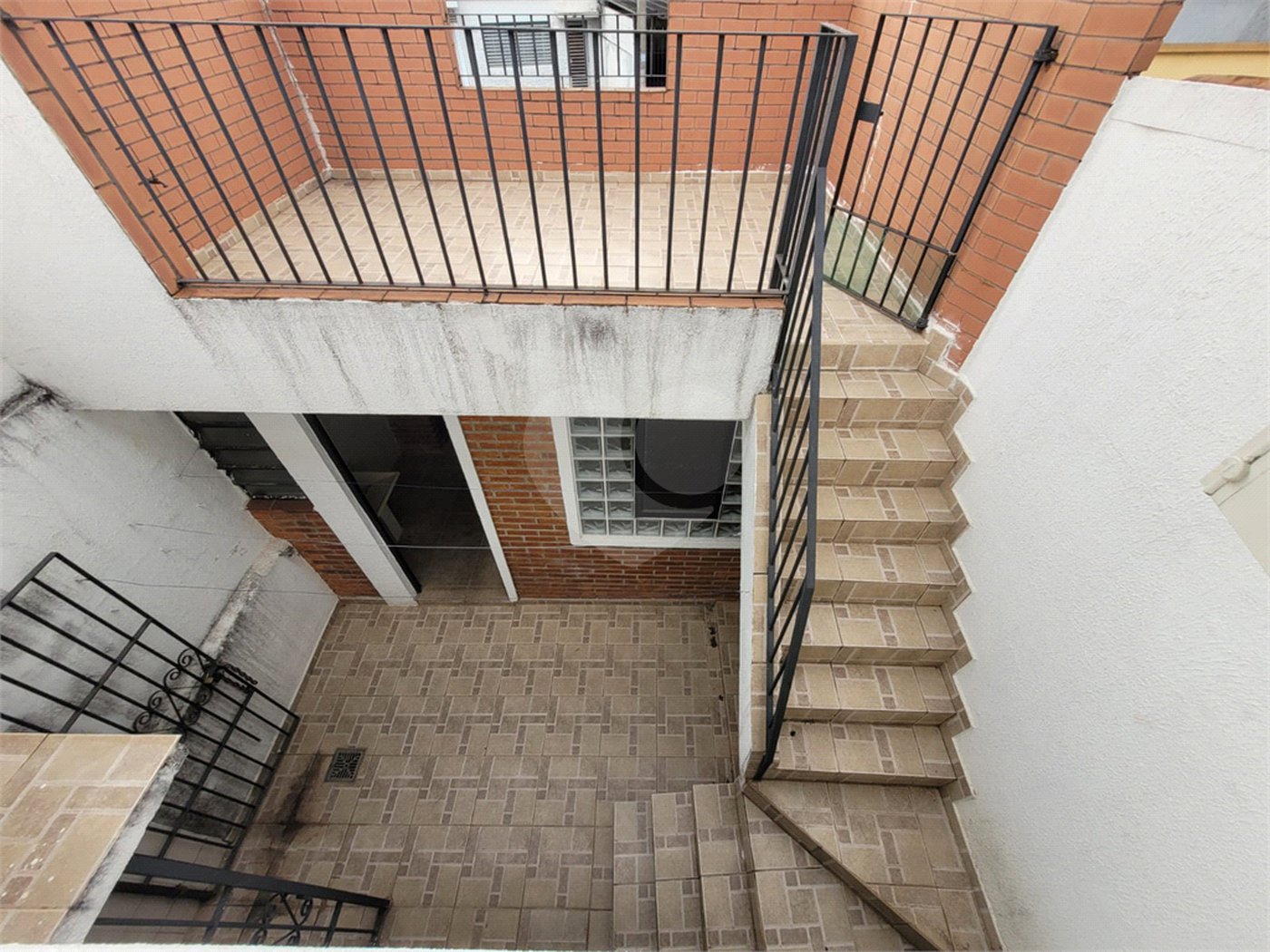 Sobrado à venda com 2 quartos em Jardim Mangalot, São Paulo, SP