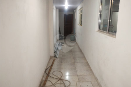 Sobrado à venda com 2 quartos em Jardim Sabará, São Paulo, SP