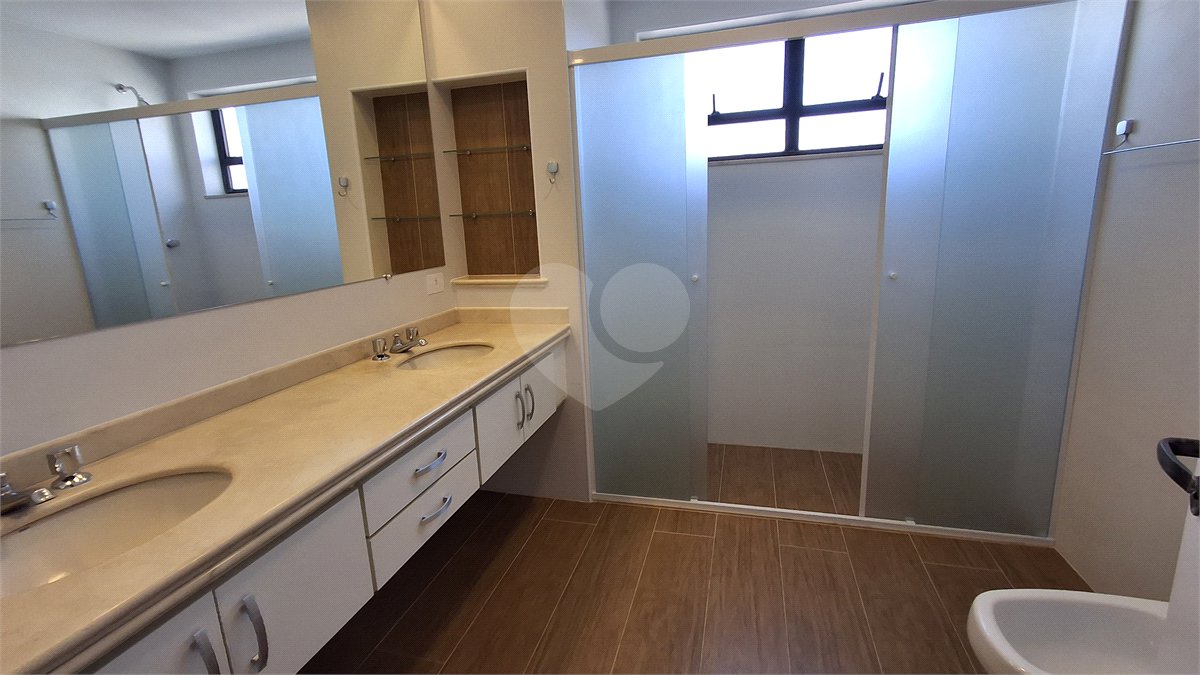 Apartamento para alugar com 3 quartos, sendo 1 suíte, em Chácara Santo Antônio, São Paulo, SP