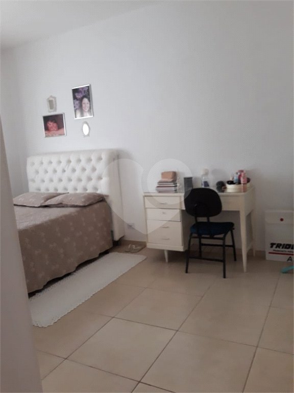 Sobrado à venda com 4 quartos, sendo 2 suítes, em Jardim dos Pinheiros, Atibaia, SP