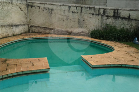 Casa à venda com 3 quartos, sendo 2 suítes, em Vila Santista, Atibaia, SP