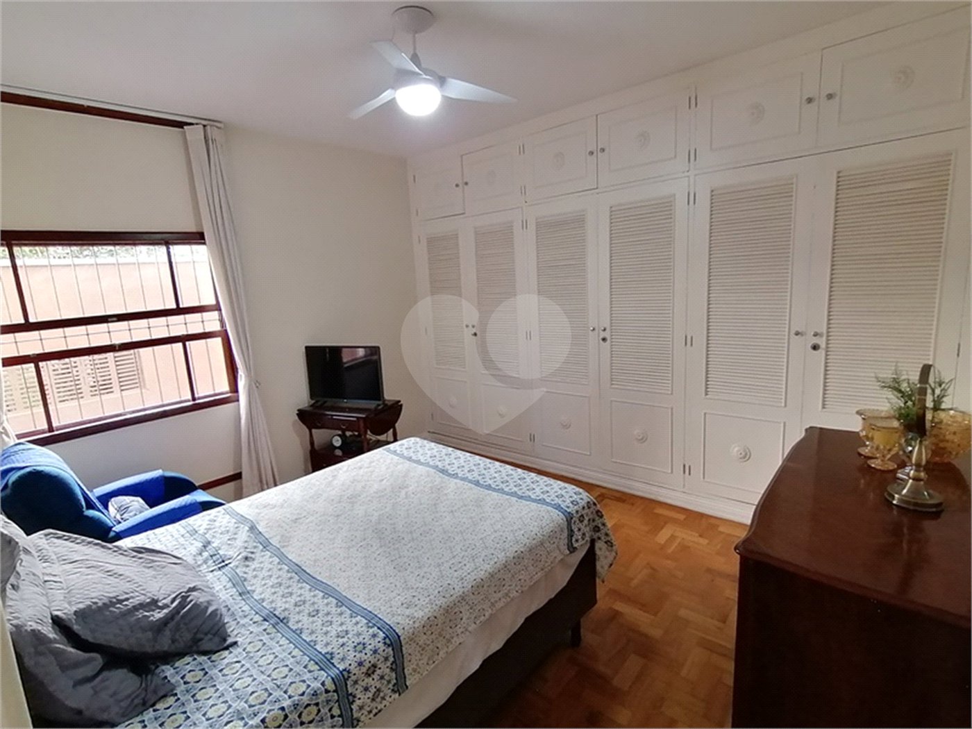 Apartamento à venda com 3 quartos, sendo 1 suíte, em Jardim Paulista, São Paulo, SP