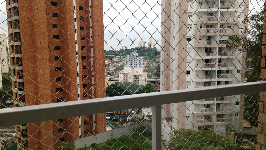 Apartamento à venda com 3 quartos, sendo 1 suíte, em Vila Suzana, São Paulo, SP