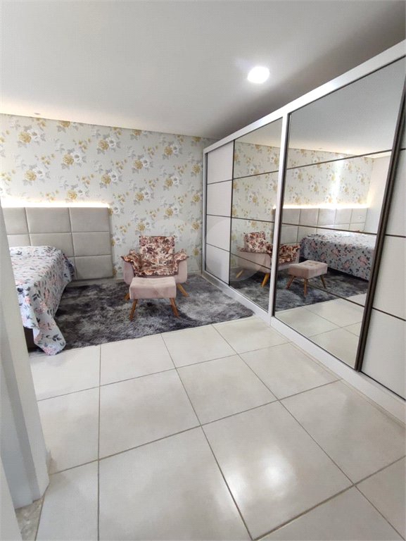 Apartamento à venda com 3 quartos, sendo 2 suítes,  em Jardim Camila, Mogi das Cruzes, SP