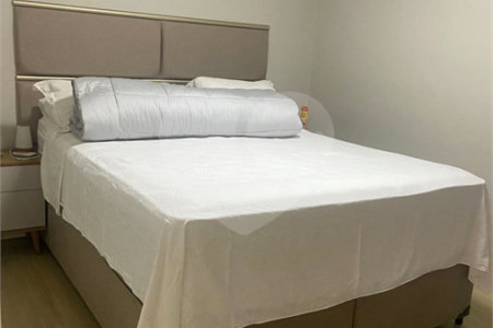 Apartamento à venda com 3 quartos, sendo 1 suíte,  em Vila São Pedro, Santo André, SP