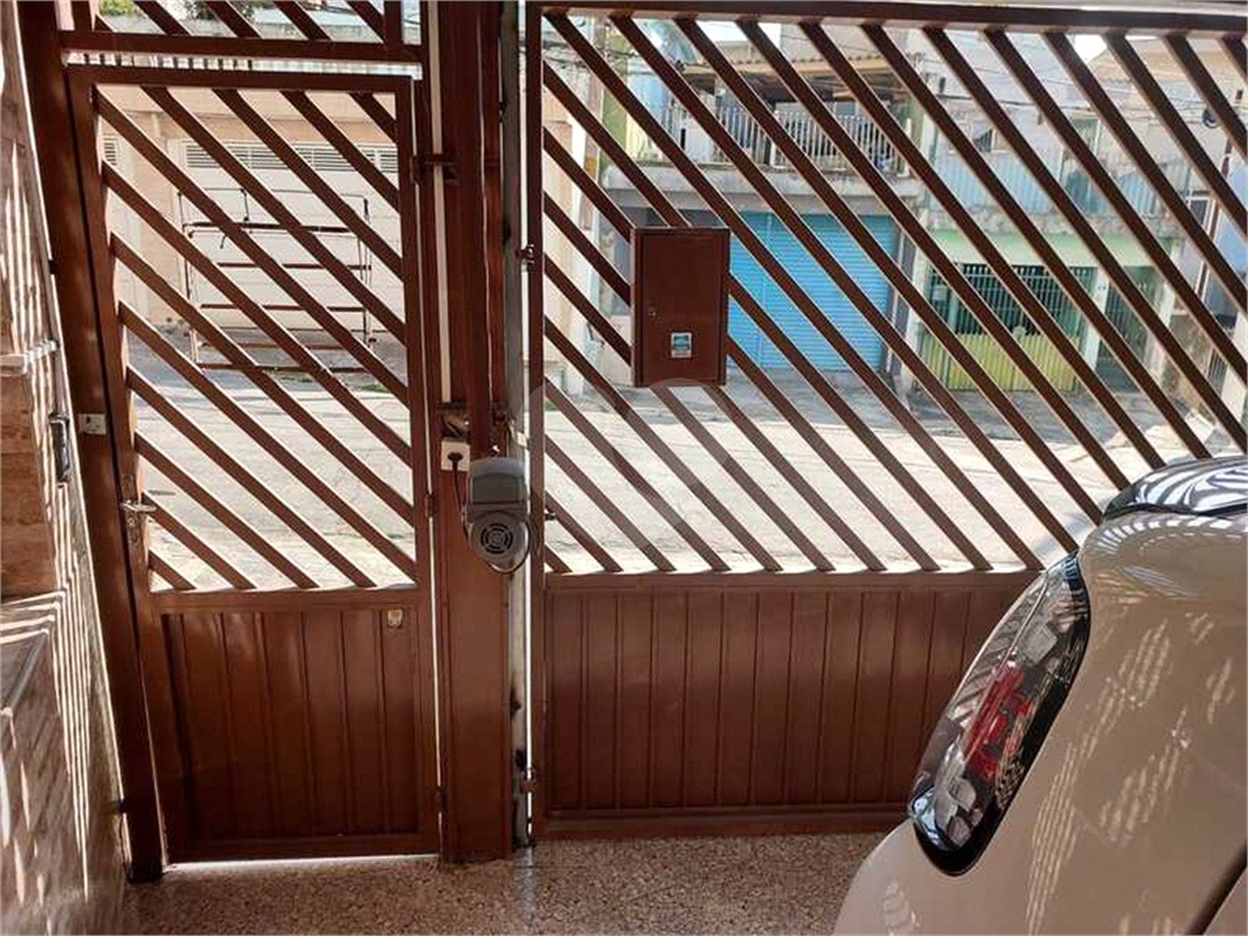 Sobrado à venda com 3 quartos, sendo 1 suíte,  no Brasilândia, São Paulo, SP