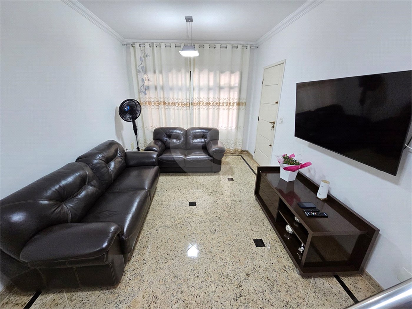 Sobrado à venda com 3 quartos, sendo 1 suíte,  em Santana, São Paulo, SP