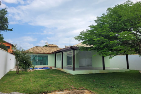 Terreno em condomínio à venda com 3 quartos, sendo 2 suítes, em Caravelas, Armação dos Búzios, RJ