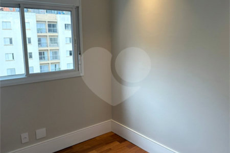 Apartamento à venda com 3 suítes em Vila Olímpia, São Paulo, SP