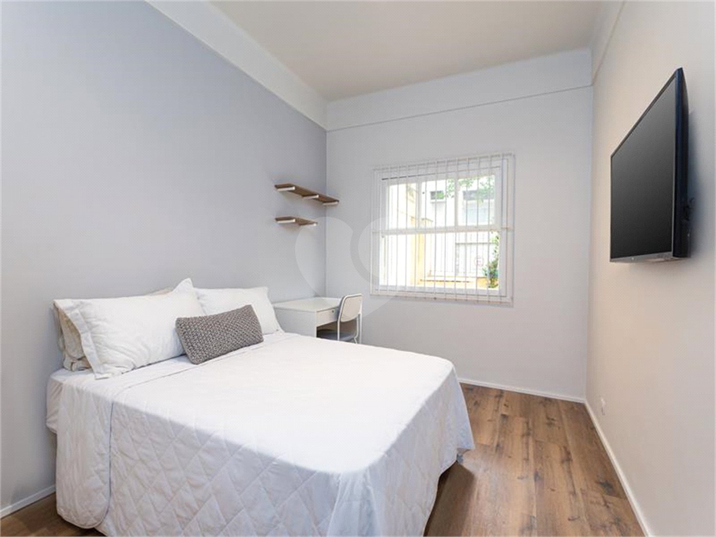 Apartamento à venda com 4 quartos, sendo 1 suíte, em Pinheiros, São Paulo, SP