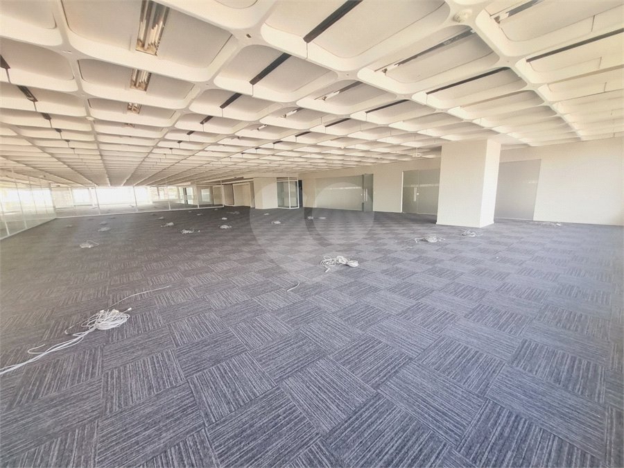 Sala à venda ou para alugar em Jardim São Luís, São Paulo, SP