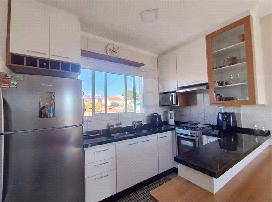 Apartamento a Venda - 2 dormitórios - Jd. Colonial