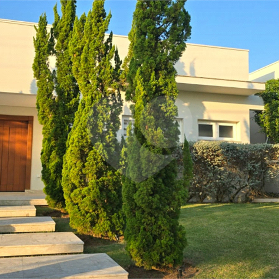 Casa à venda com 7 quartos, sendo 5 suítes, em Residencial Jardim Primavera, Louveira, SP