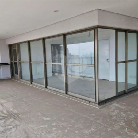 Apartamento à venda com 3 suítes em Sumarezinho, São Paulo, SP