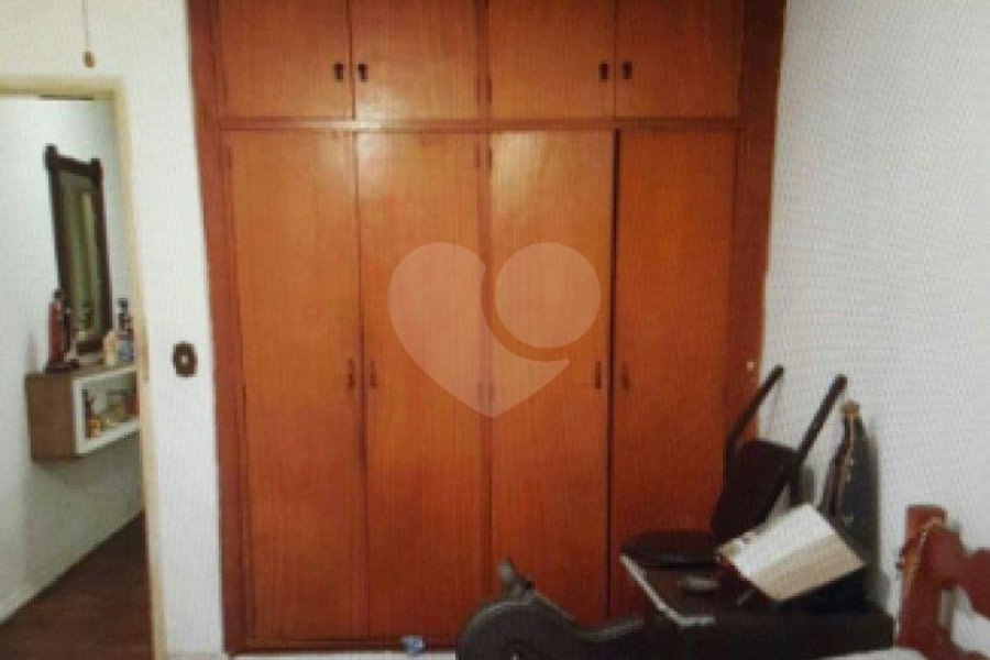 Sobrado à venda com 3 quartos, sendo 1 suíte, em Vila Prudente, São Paulo, SP