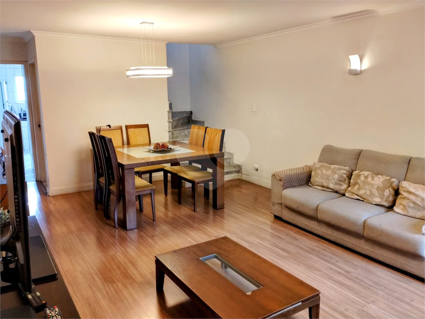 Casa à venda com 4 quartos, sendo 1 suíte, em Vila Guilherme, São Paulo, SP