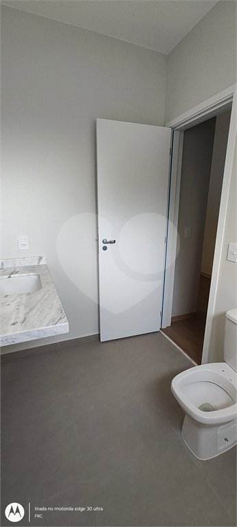 Casa à venda com 3 suítes no condomínio Reserva Ybyra, Atibaia - SP
