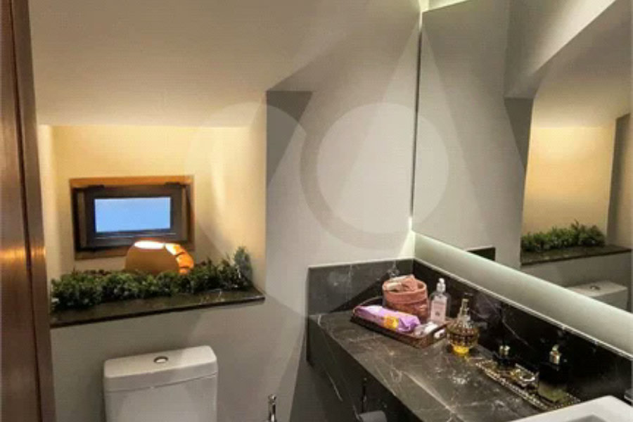 Casa à venda com 4 quartos, sendo 3 suítes, no condomínio Da Serra, São Paulo - SP