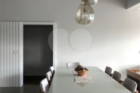 Casa à venda com 3 suítes no condomínio Residencial Fazenda Altaq Vista, Salto de Pirapora - SP