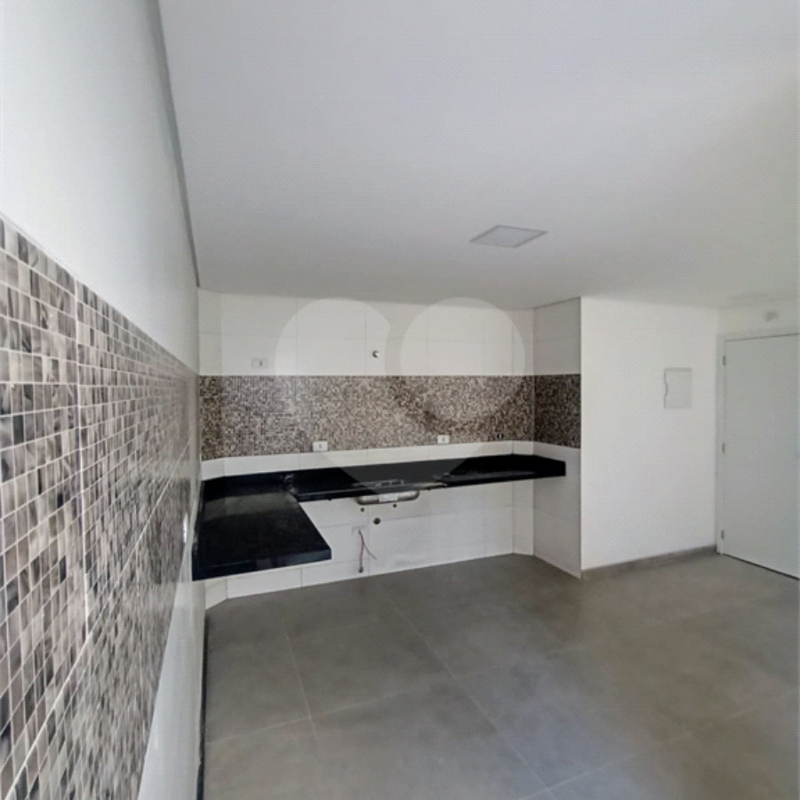 Apartamento à venda com 3 quartos, sendo 1 suíte, em Vila Eldízia, Santo André, SP