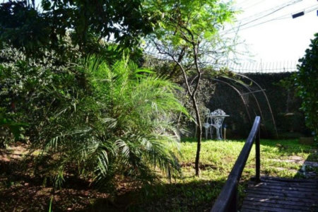 Casa à venda com 3 quartos, sendo 1 suíte, no condomínio Travessa Cacique Apoena,493, São Paulo - SP