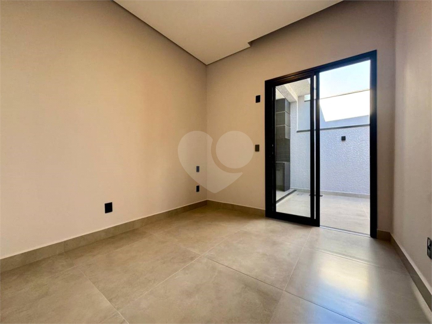 Casa à venda com 3 quartos, sendo 1 suíte, no condomínio Park Gran Reserve, Indaiatuba - SP